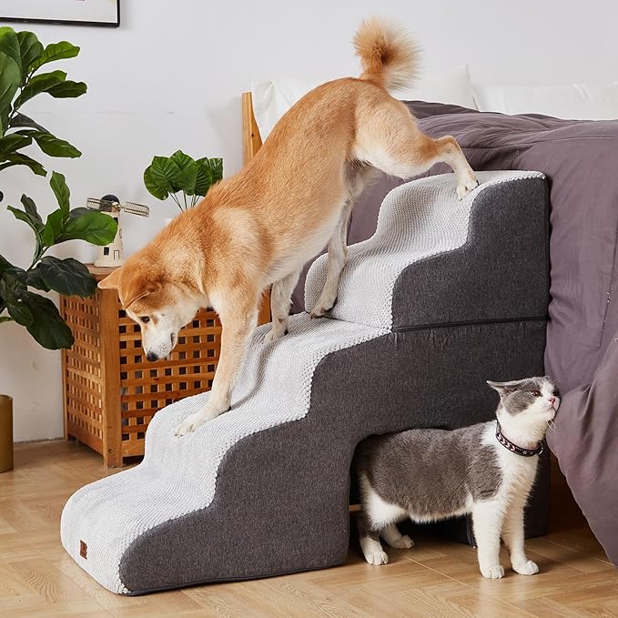 Pettycare Dog Stairs Ramp for High Beds and Couch,Curved Dog Steps for Small Pets, Pet Stairs Non-Slip Balanced Portable Puppy Ramp Indoor, 5 Steps,Grey
