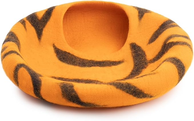 Woolygon Premium Felt Cat Cave Bed – Wool Kitty Beds Handcrafted Kitten Caves Bed for Indoor Cats - Made from 100% Eco-Friendly Merino Wool, Foldable Cat Hidewawy Covered Cat House Pod