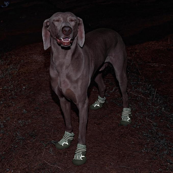 Dog Shoes Winter Snow Boots for Large Size Medium Dogs Reflective Anti-Slip Paw Protectors for Rain Booties Hot Pavement Hardwood Floors Running Water-Resistant Dog Shoes (Green, 4# (S))