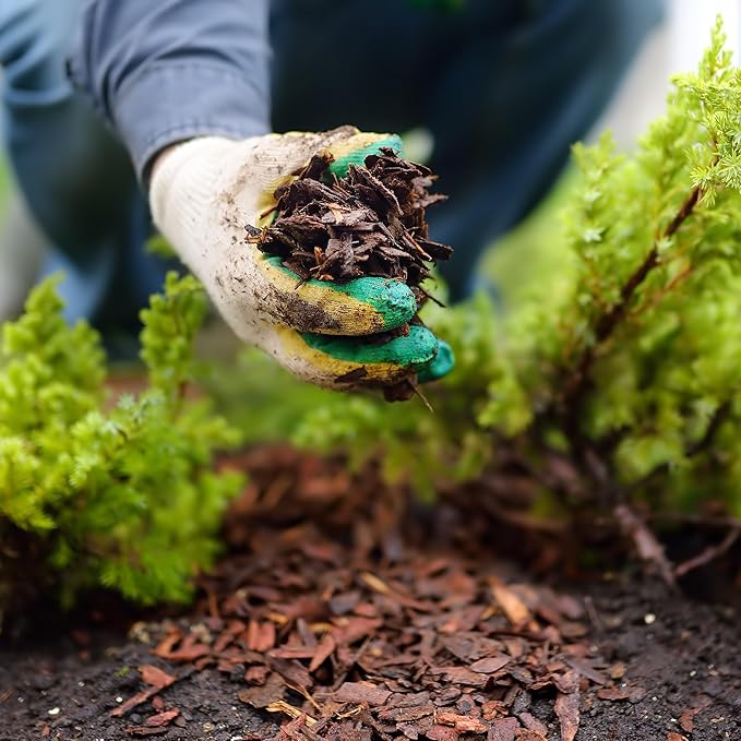 Premium Brown Wood Mulch for Landscaping, Gardens, Lawns, Potting Media, and Potted Plants (1 CF - 28 L - 30 QTS)
